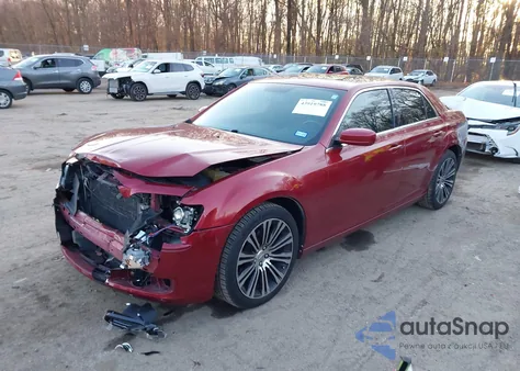 2013 Chrysler 300 300S from USA, damaged, VIN 2C3CCABG1DH596097